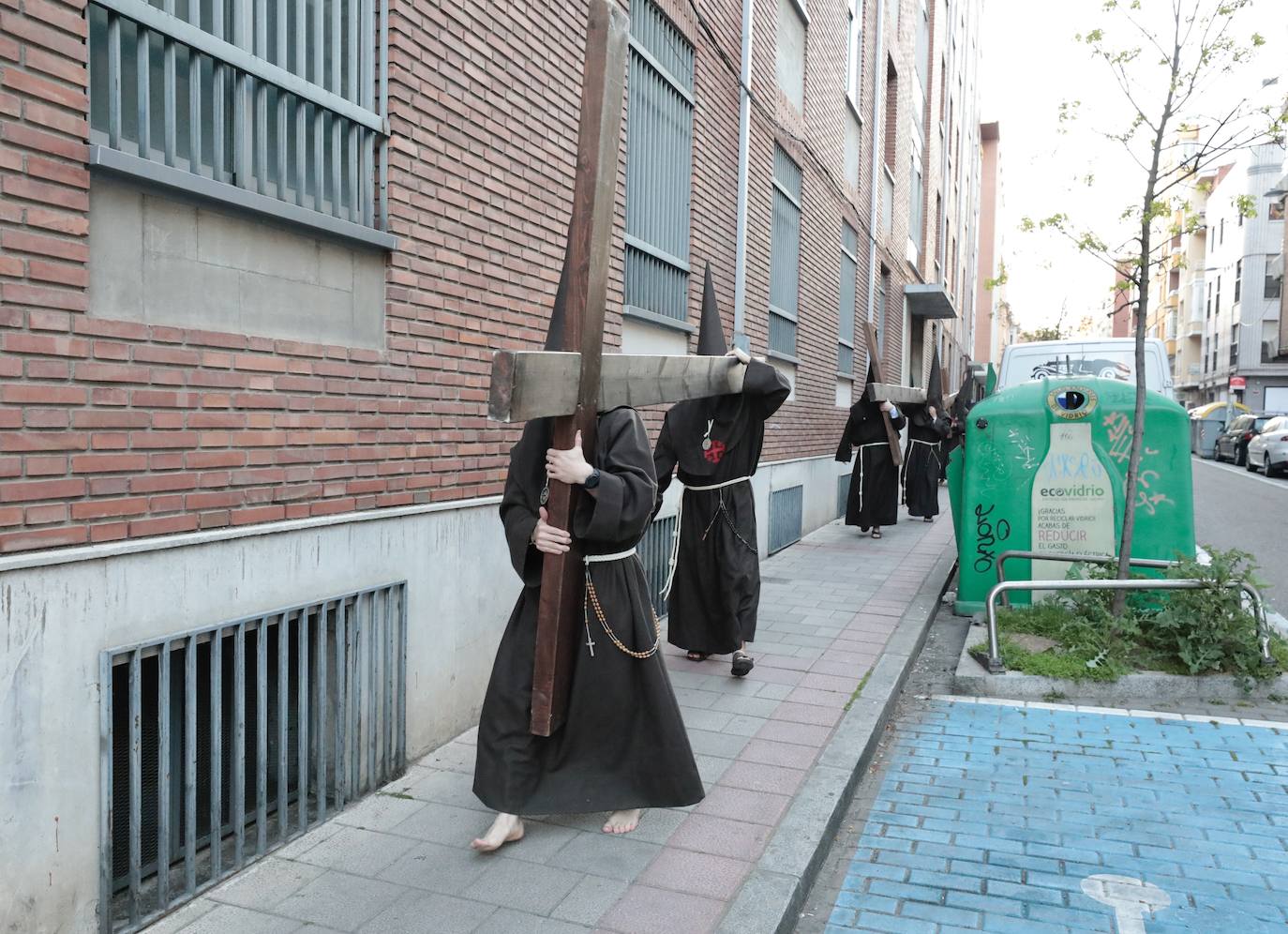 Fotos: Via Crucis del Viernes Santo en Valladolid