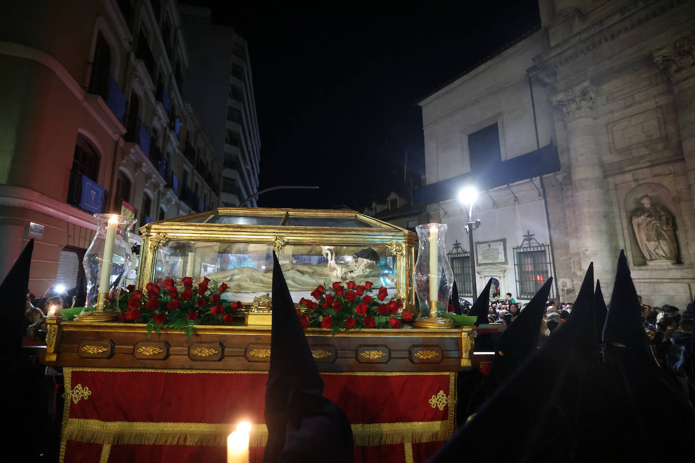 Fotos: Procesión De Regla de la Ilustre cofradía Penitencial de Nuestra Señora de las Angustias-Sacrificio y Penitencia