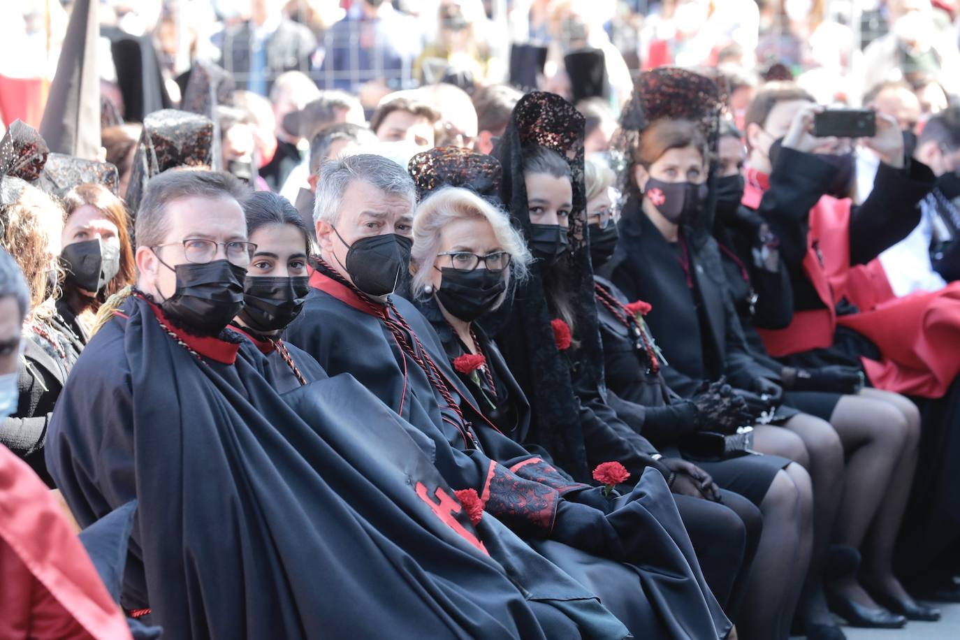 Fotos: Sermón de las Siete Palabras en Valladolid durante la jornada de Viernes Santo (2/2)