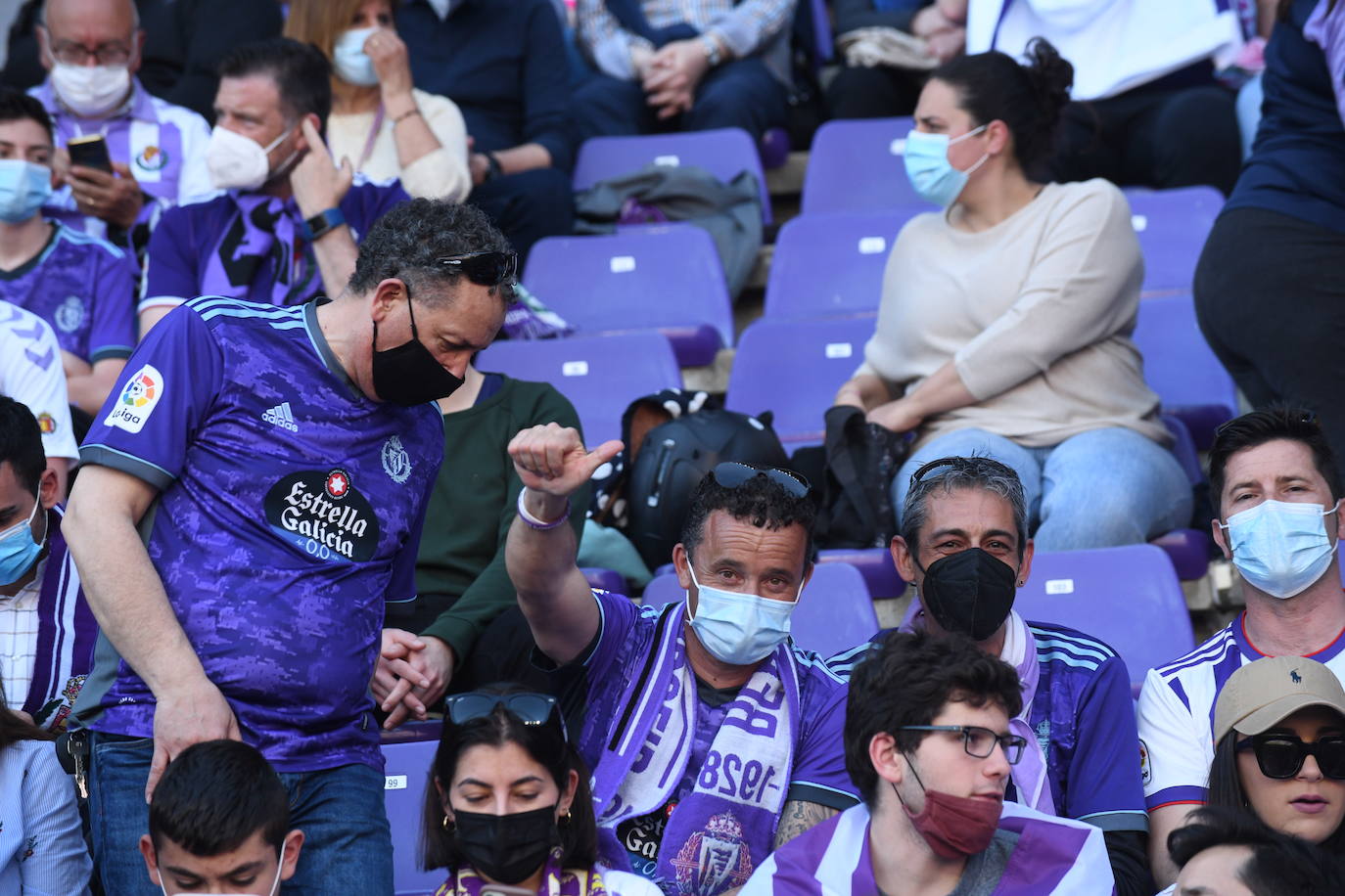 Fotos: Búscate en el grada del Real Valladolid-Almería (1/9)