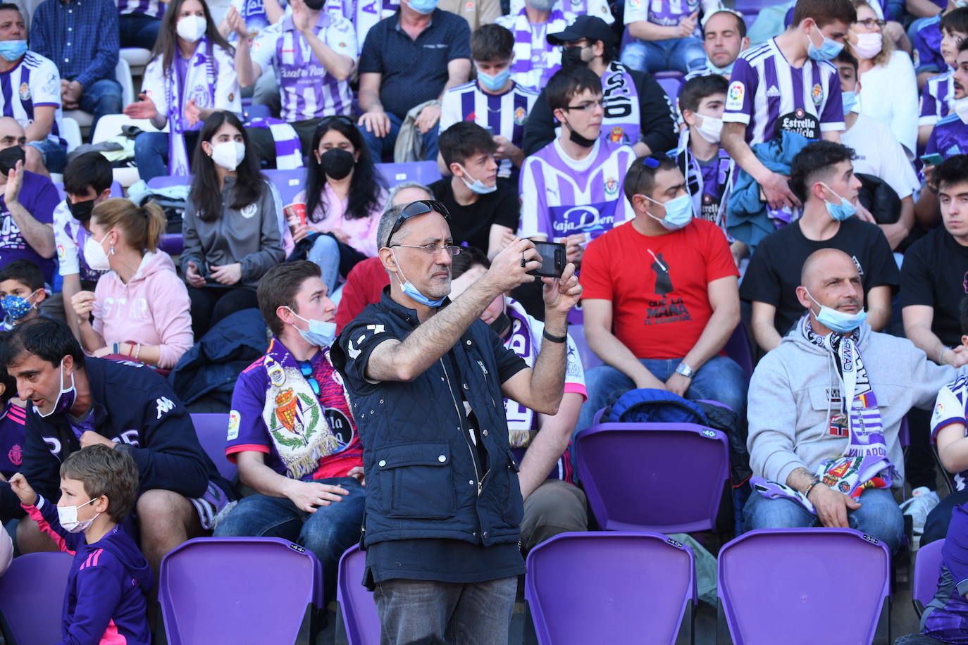 Fotos: Búscate en la grada del Real Valladolid-Almería (9/9)