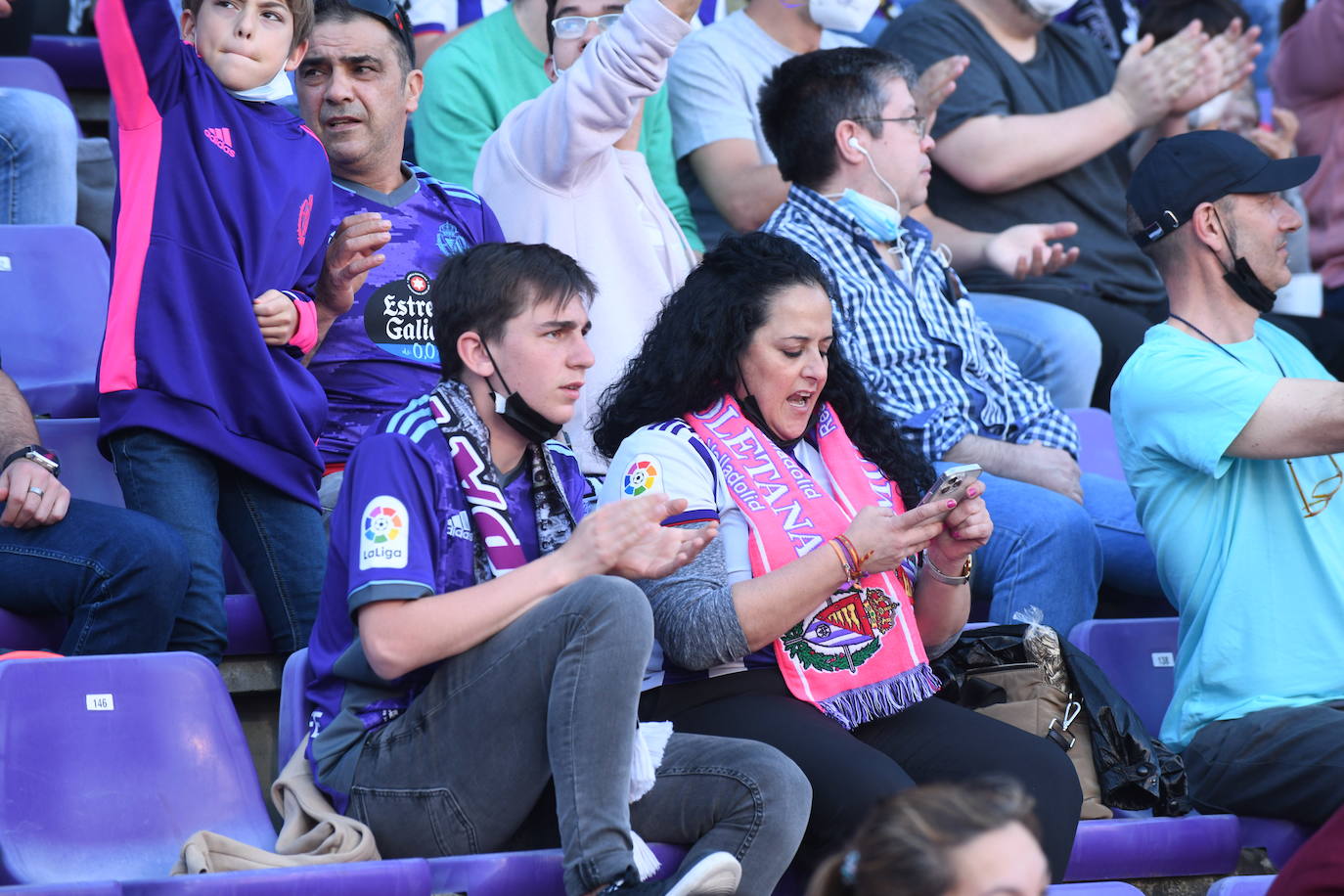 Fotos: Búscate en la grada del Real Valladolid-Almería (9/9)