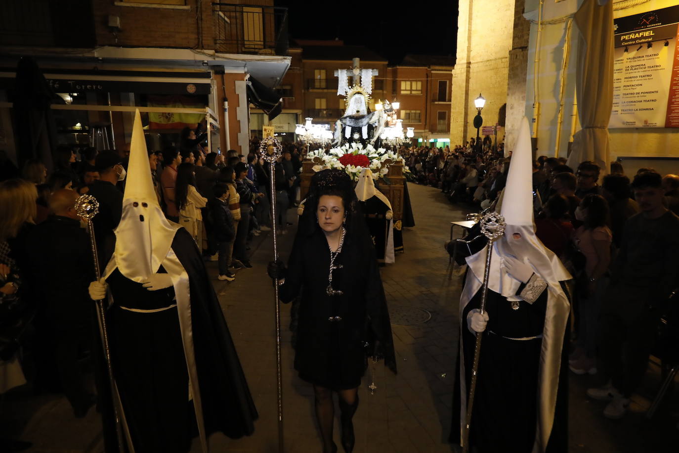 Fotos: Procesión General del Viernes Santo en Peñafiel (4/5)