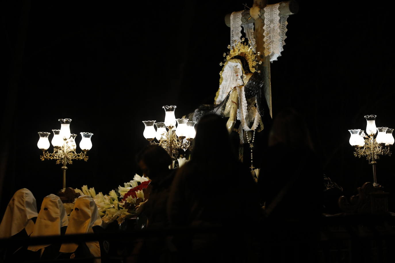 Fotos: Procesión General del Viernes Santo en Peñafiel (5/5)