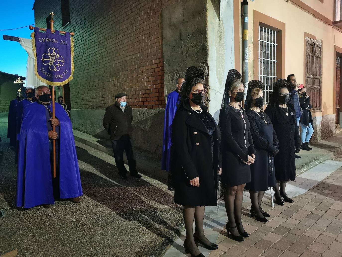 Fotos: Procesión del Santo Entierro de Torrelobatón