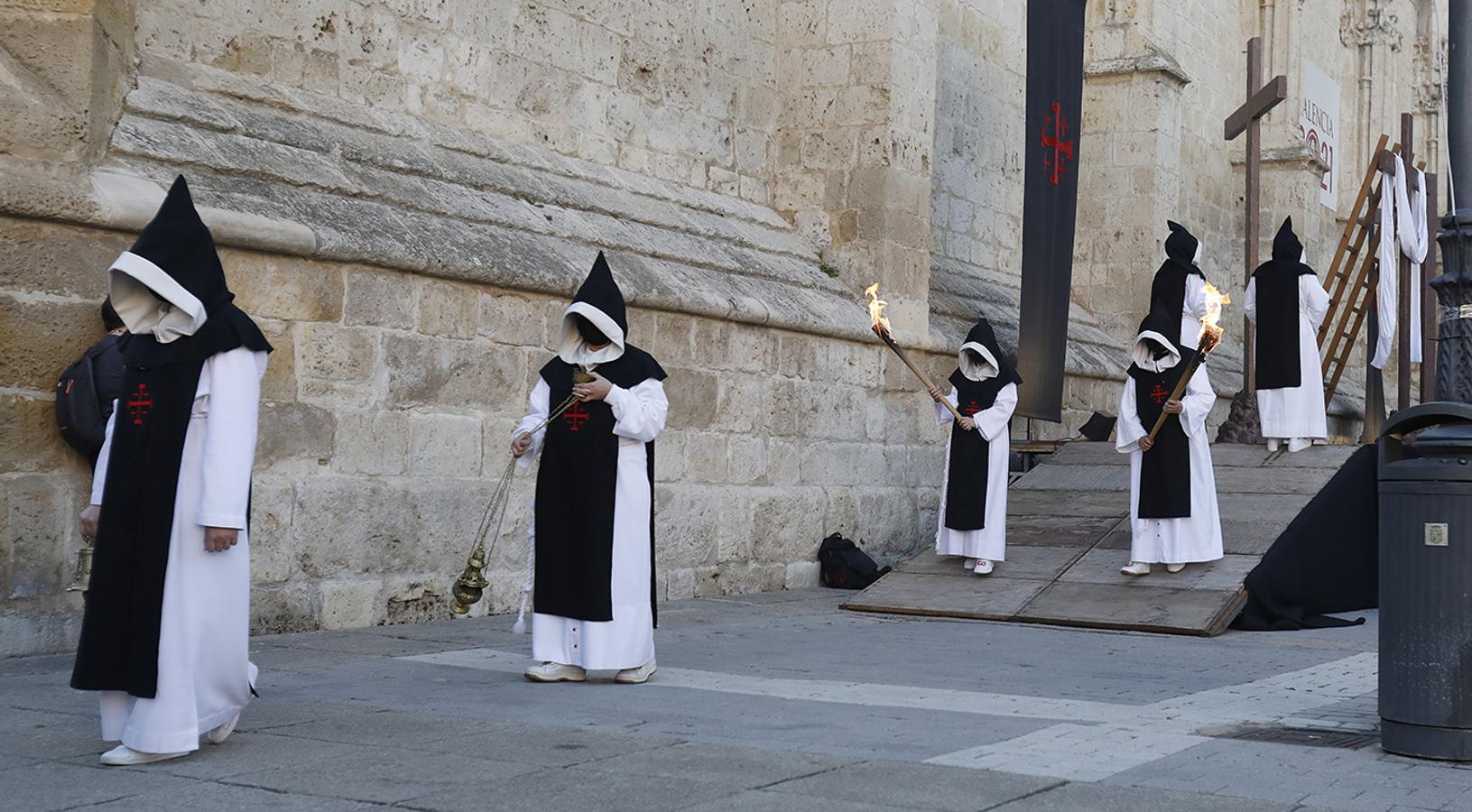 Fotos: Viernes Santo en Palencia: Función del Descendimiento