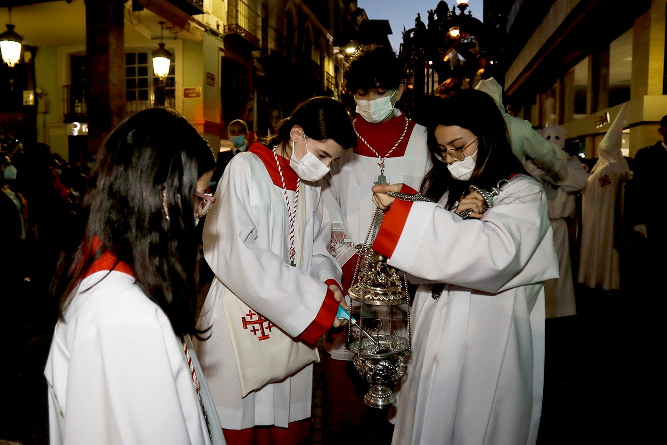 Fotos: Viernes Santo: Procesión del Santo Entierro