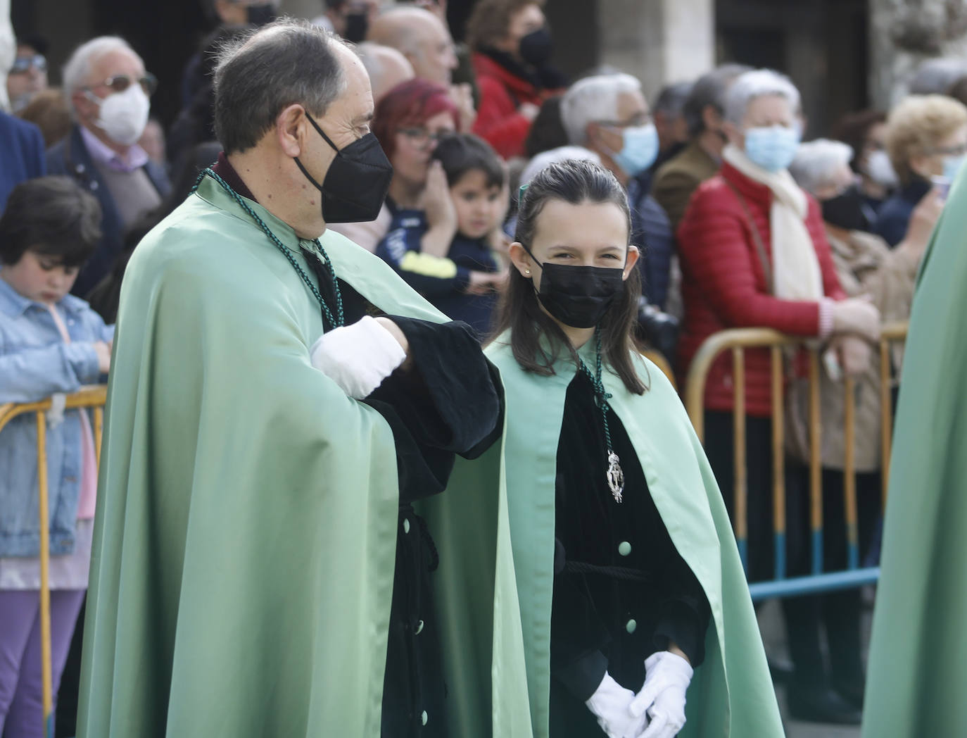 Fotos: Domingo de Resurrección: La Virgen se encuentra con su hijo