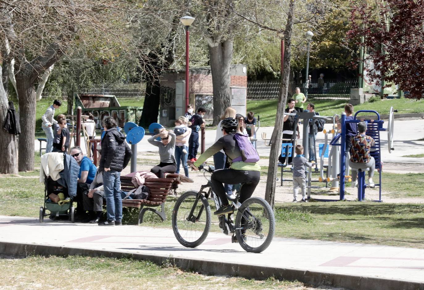 El buen tiempo preside el Domingo de Resurrección en Valladolid.