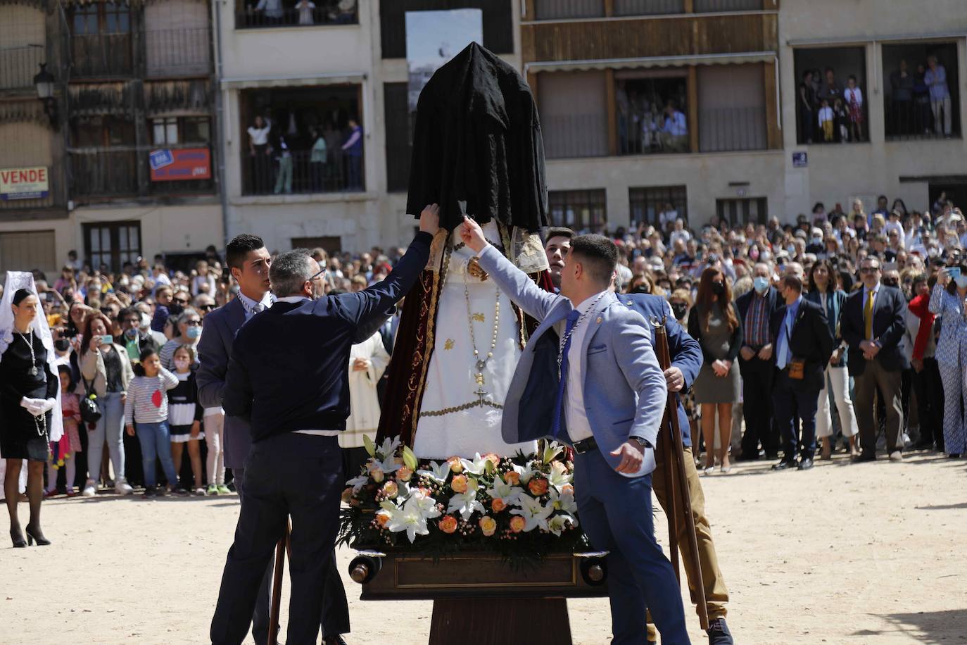 Fotos: Bajada del ángel en Peñafiel (1/2)