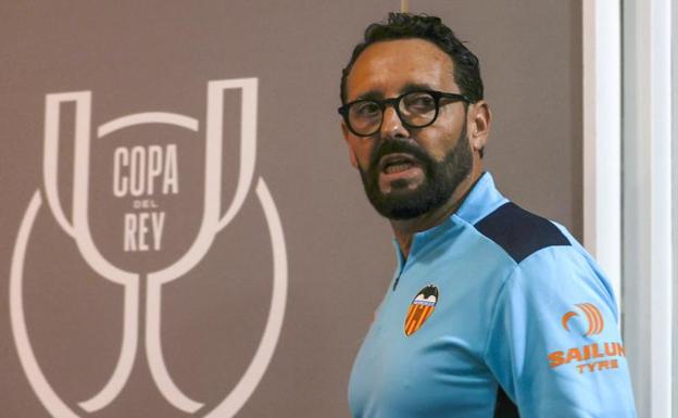 José Bordalás, durante la rueda de prensa en el estadio de La Cartuja. 