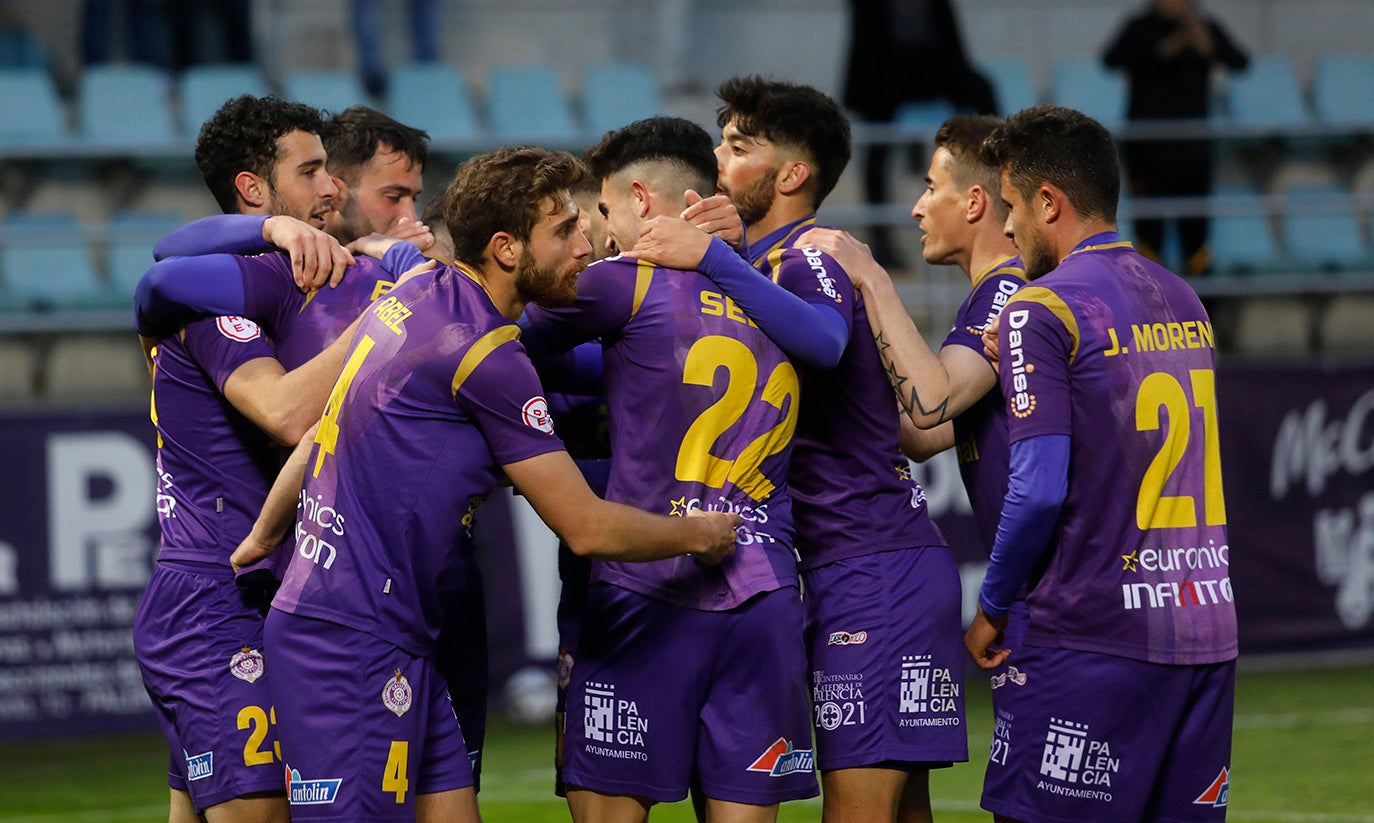 Palencia Cristo Atlético 2 - 0 UD Llanera