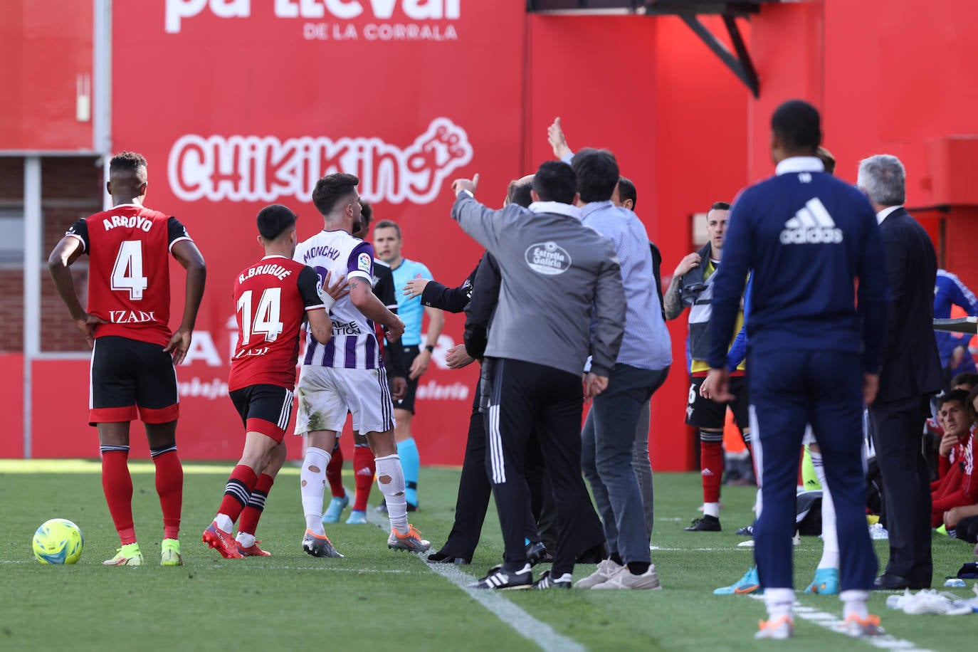 Fotos: Mirandés 0-1 Real Valladolid (2/2)