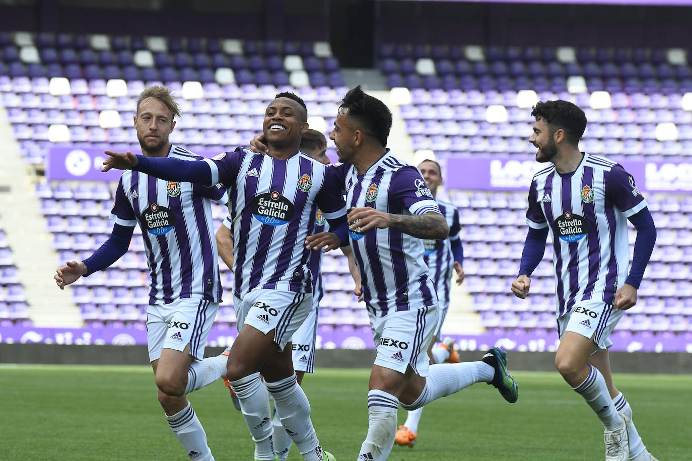 Empate a tres goles entre Valladolid Promesas y Cultural Leonesa.