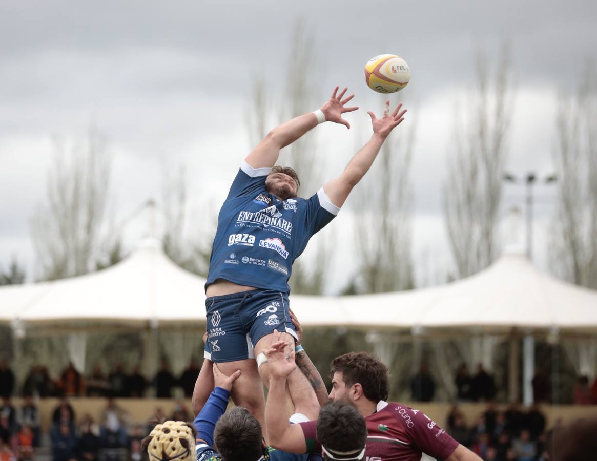 Fotos: El VRAC Quesos Entrepinares vence al Lexus Alcobendas (36-29)