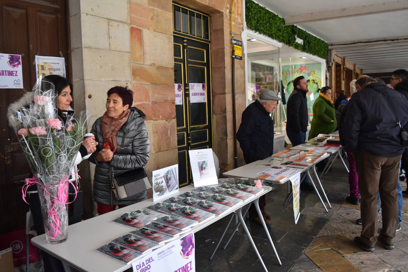 Fotos: Aguilar de Campoo se suma al Día del Libro