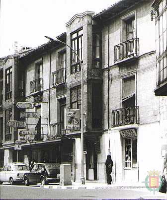 Fotos: Estampas del Valladolid antiguo: calle Angustias