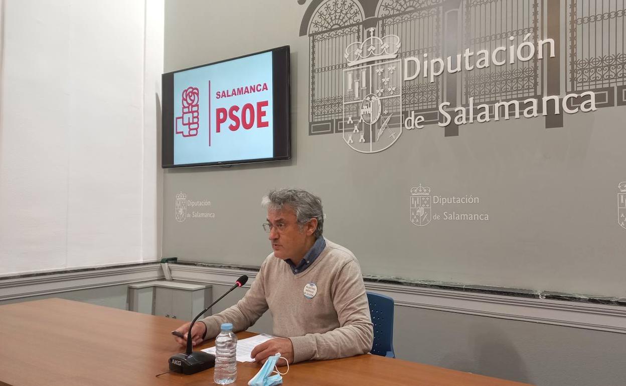 El portavoz del PSOE en la institución provincial, Fernando Rubio,