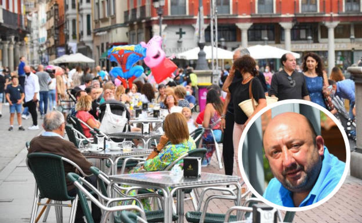 Terraza de la capital en una imagen de archivo. En pequeño, el presidente de los hosteleros de Valladolid, Jaime Fernández.