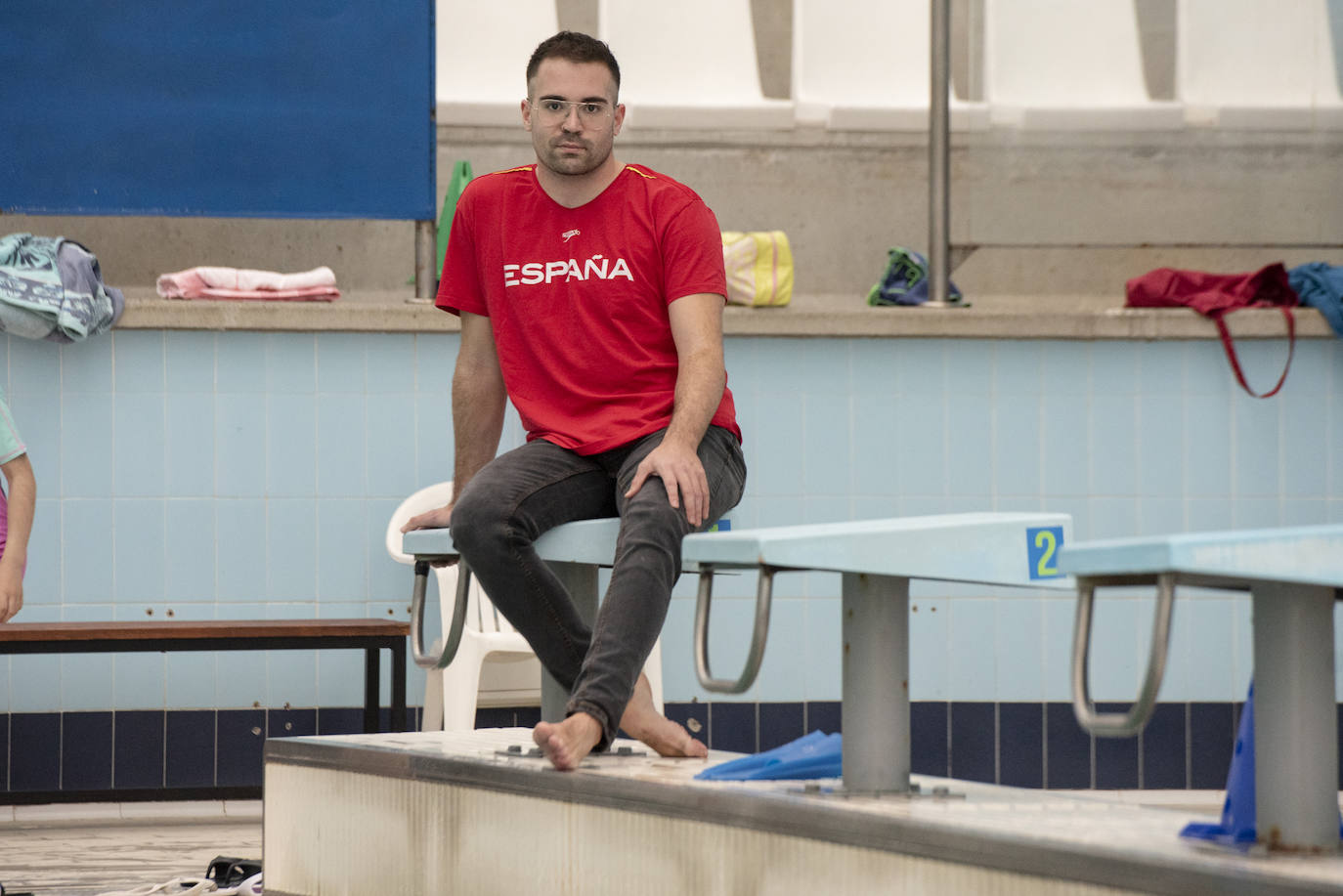 El nadador segoviano Álvaro de Frutos, en la piscina. 