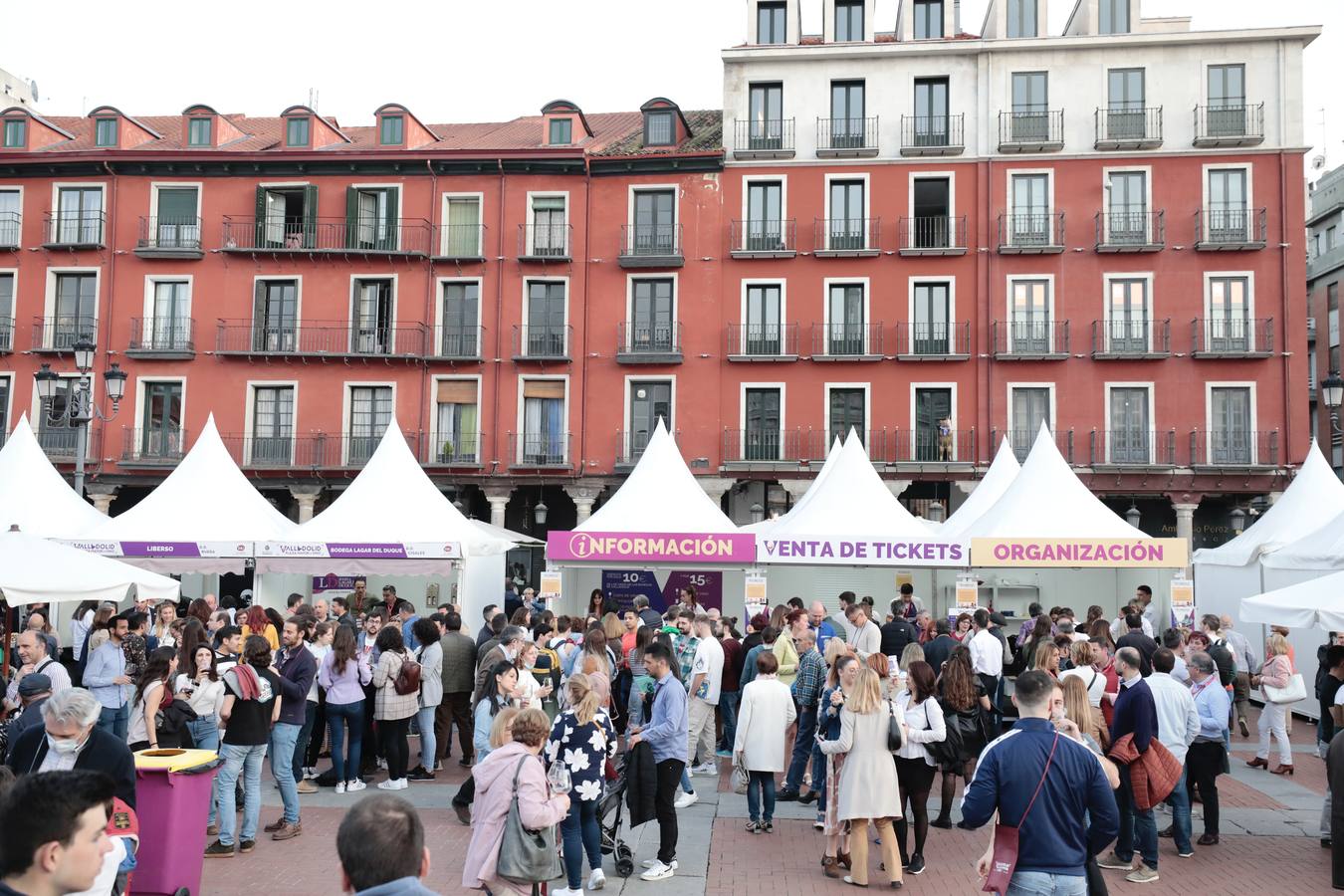 Fotos: Inauguración del evento &#039;Valladolid. Plaza Mayor del Vino&#039; (2/2)