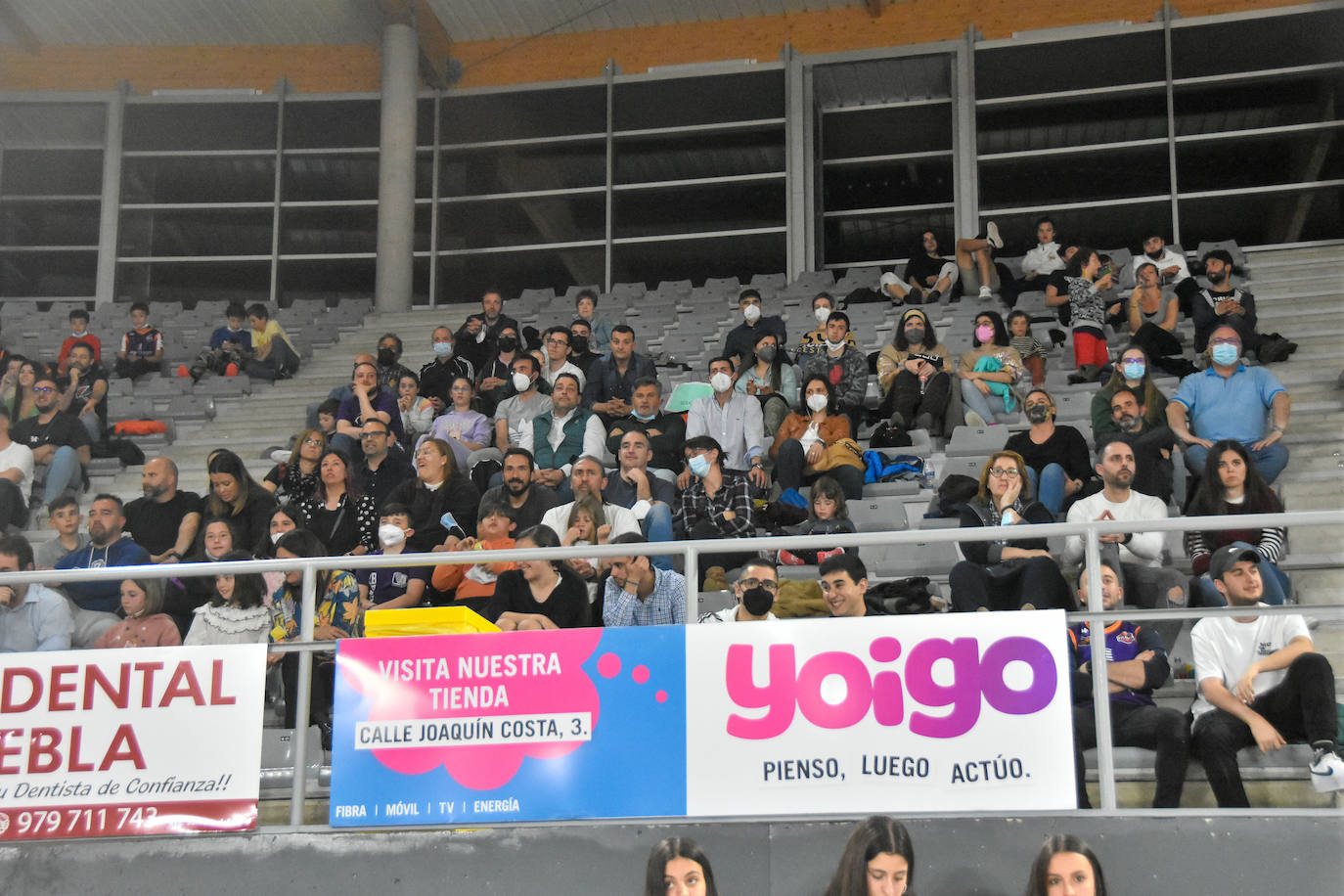 Fotos: El Palencia Baloncesto regresa a la victoria