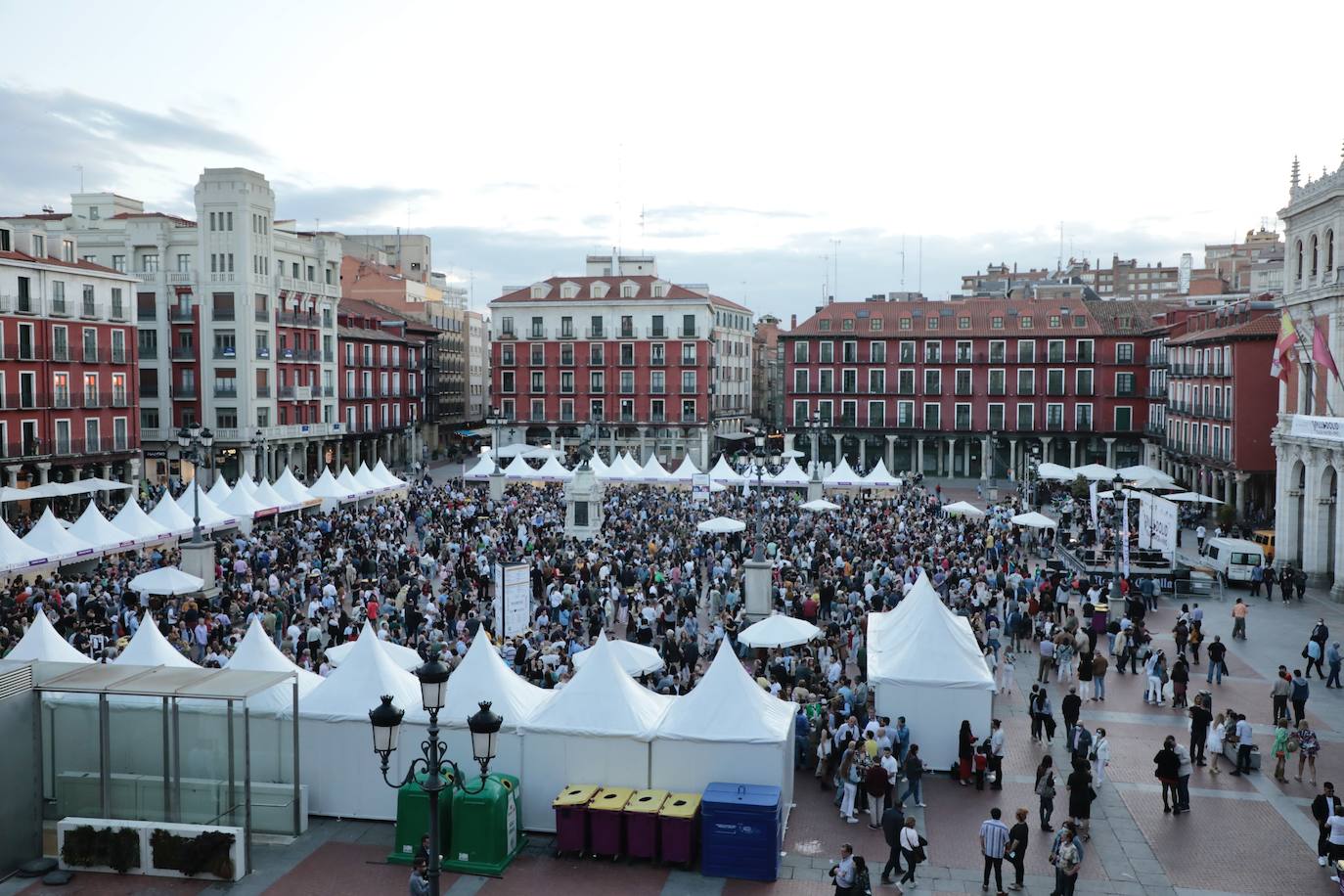 Tercera jornada de Valladolid. Plaza Mayor del Vino. 