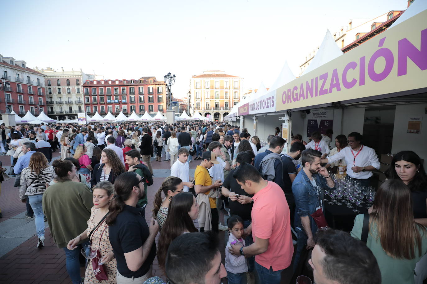 Tercera jornada de Plaza Mayor del Vino. 