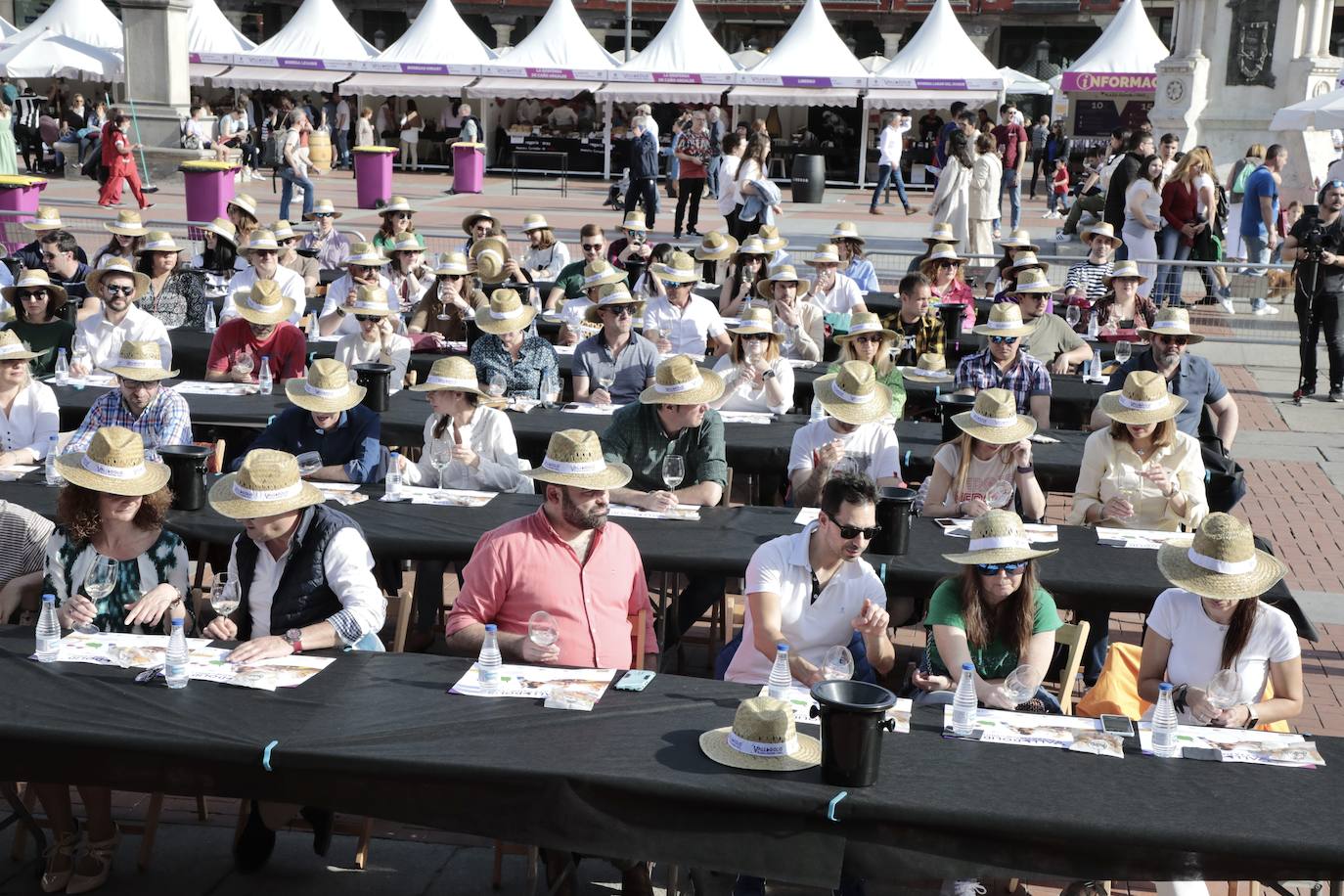 Tercera jornada de Plaza Mayor del Vino. 