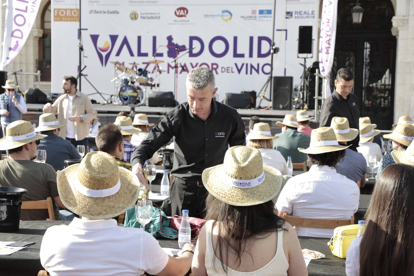 Tercera jornada de Plaza Mayor del Vino. 