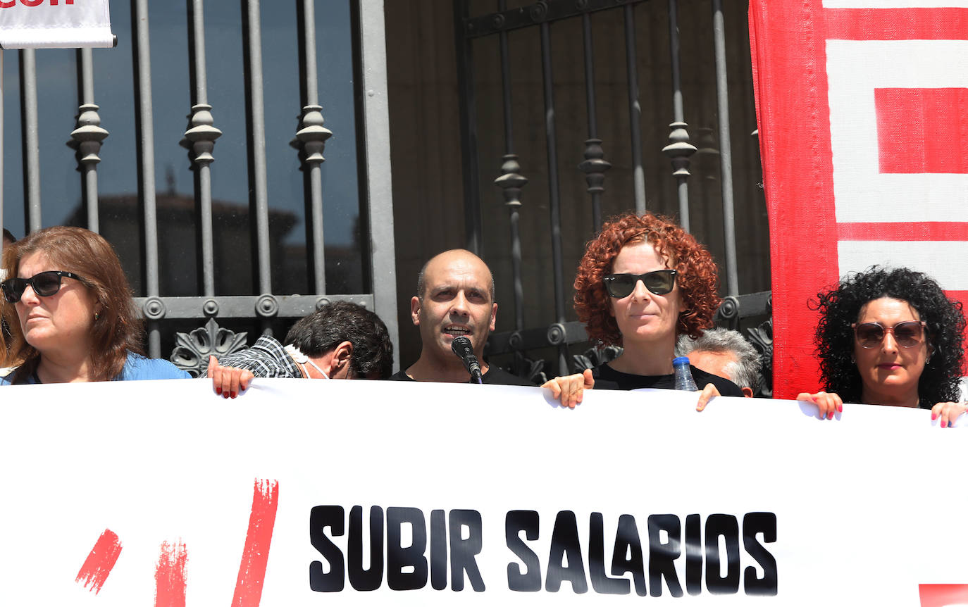 Fotos: Manifestación del Primero de Mayo en Palencia