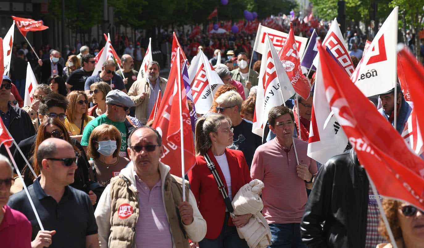 Fotos: Manifestación del 1º de Mayo por las calles de Valladolid (2/2)