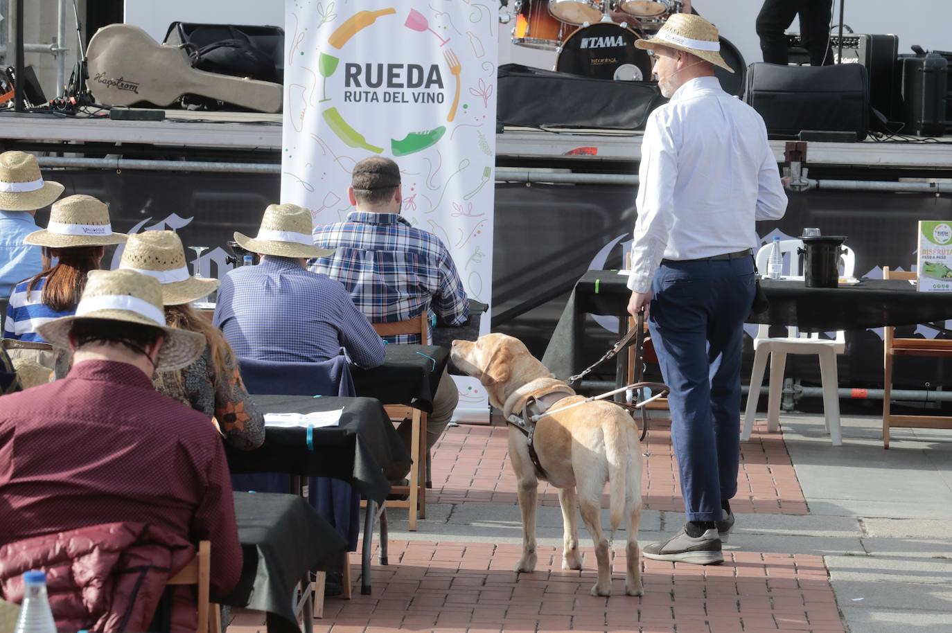 Fotos: Segunda jornada de Plaza Mayor del Vino en Valladolid (2/4)