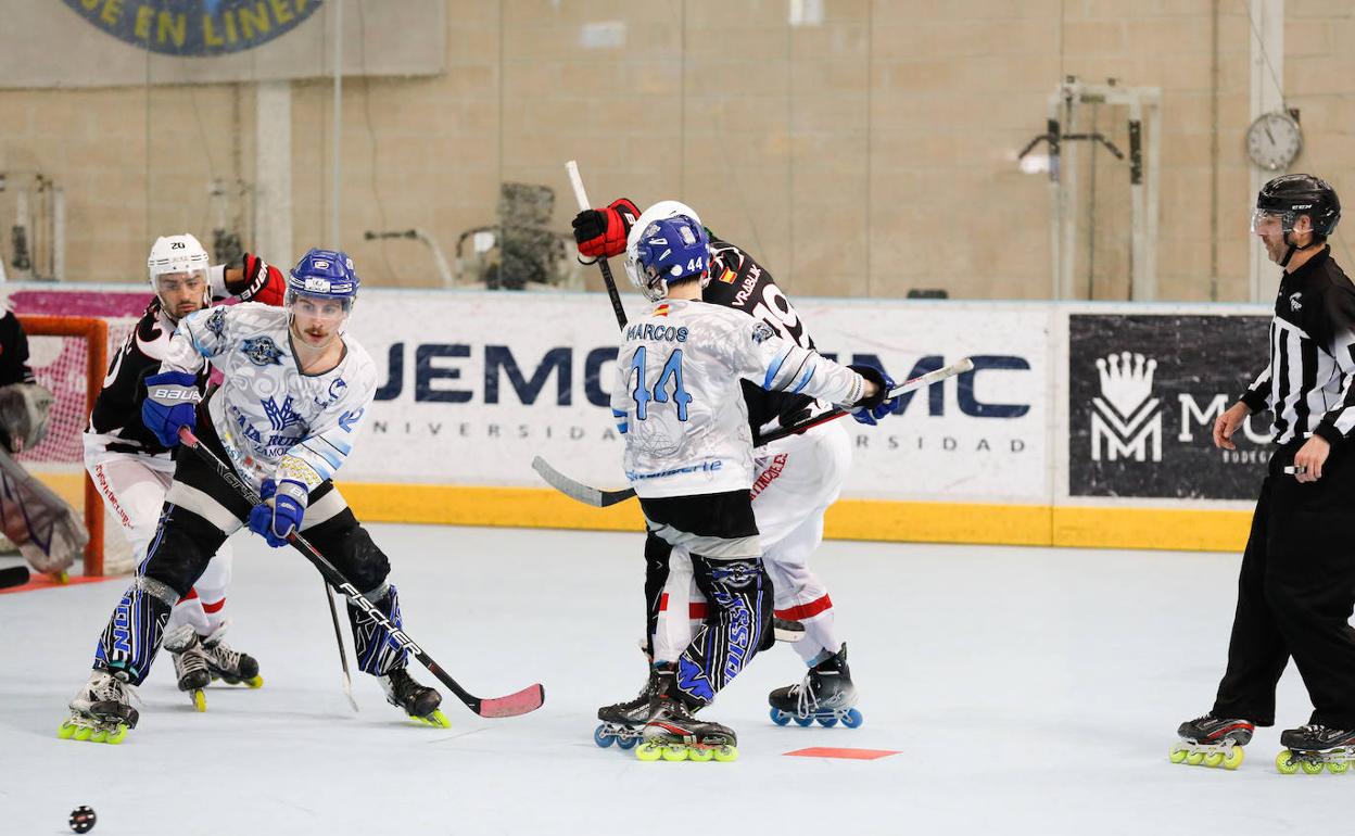 El partido se disputó con una gran intensidad