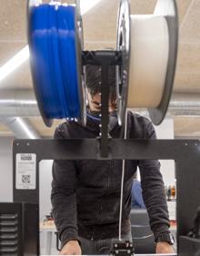 Imagen secundaria 2 - Marian Diez, coordinadora del centro., en la segunda magen.