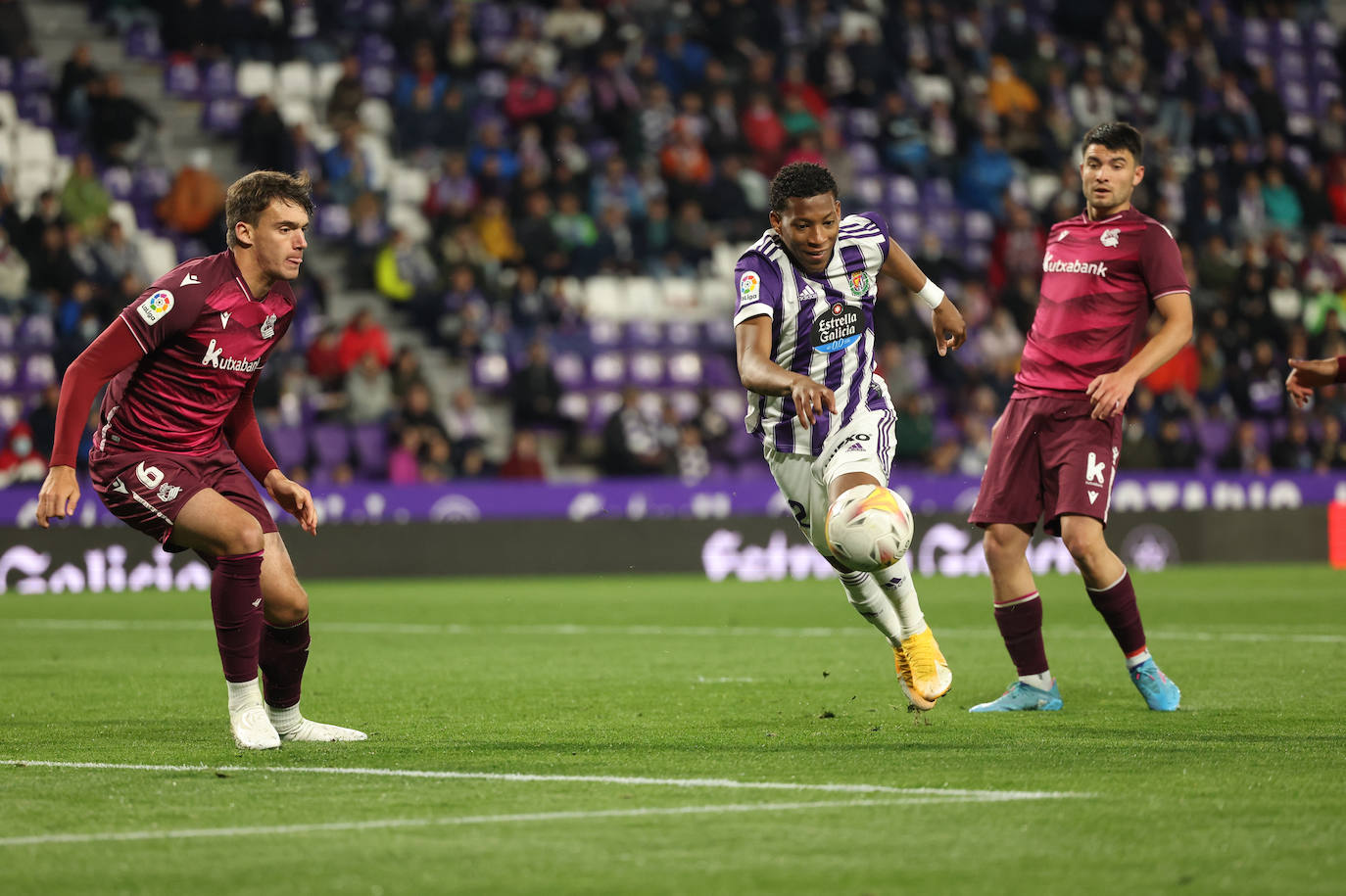 Las imágenes del encuentro entre el Real Valladolid y la Real Sociedad. 