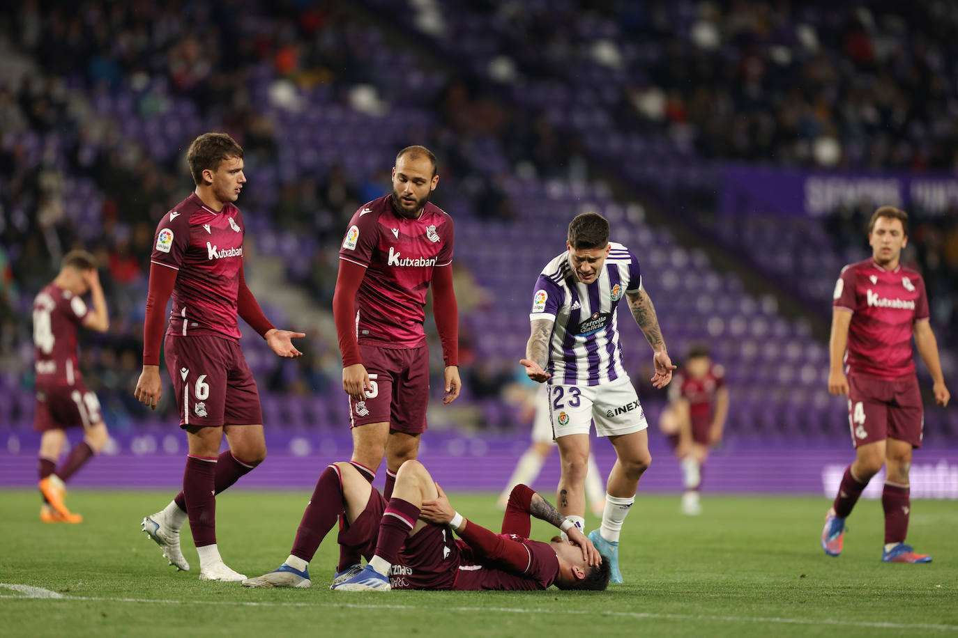 Las imágenes del encuentro entre el Real Valladolid y la Real Sociedad. 