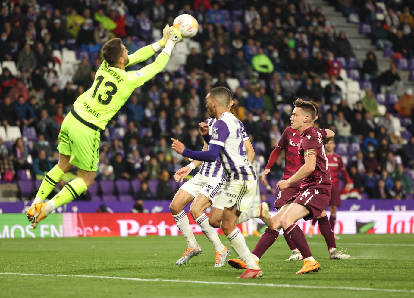 Las imágenes del encuentro entre el Real Valladolid y la Real Sociedad. 