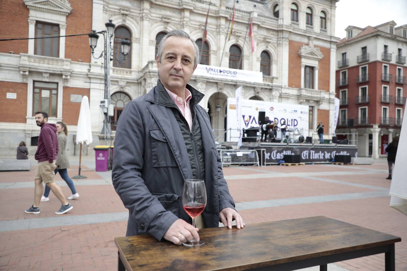 La jornada del lunes en la Plaza Mayor del Vino. 