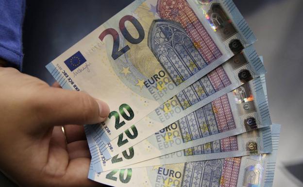 Este es el límite de dinero que puedes llevar en la cartera según la Ley