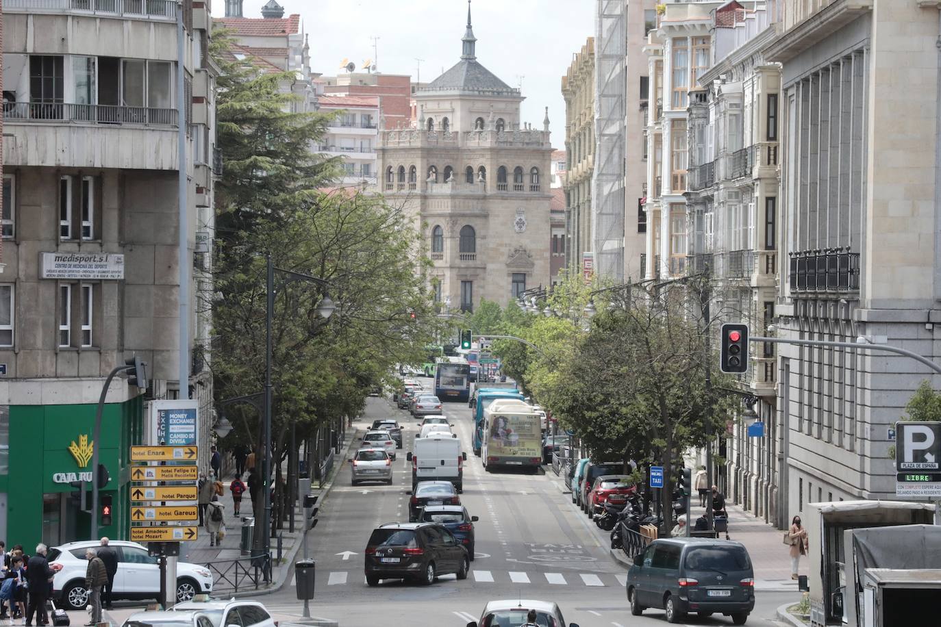 Fotos: Miguel Íscar ya dispone de tres carriles en dirección hacia Zorrilla