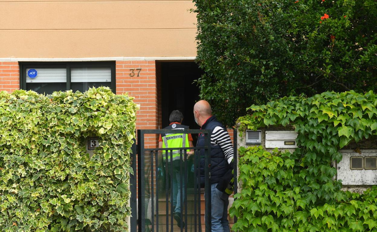 Piden 25 años de cárcel para el inspector de Hacienda acusado de matar a su mujer
