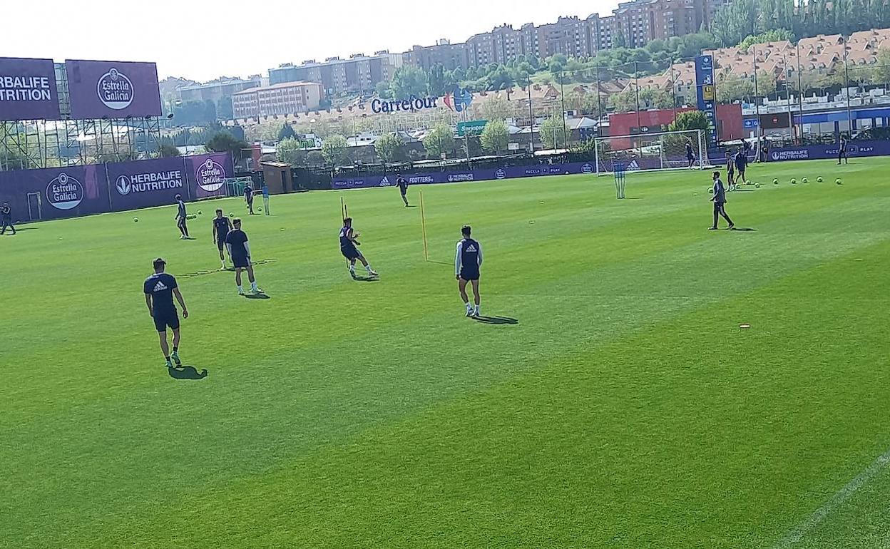 Los jugadores durante el entrenamiento. 