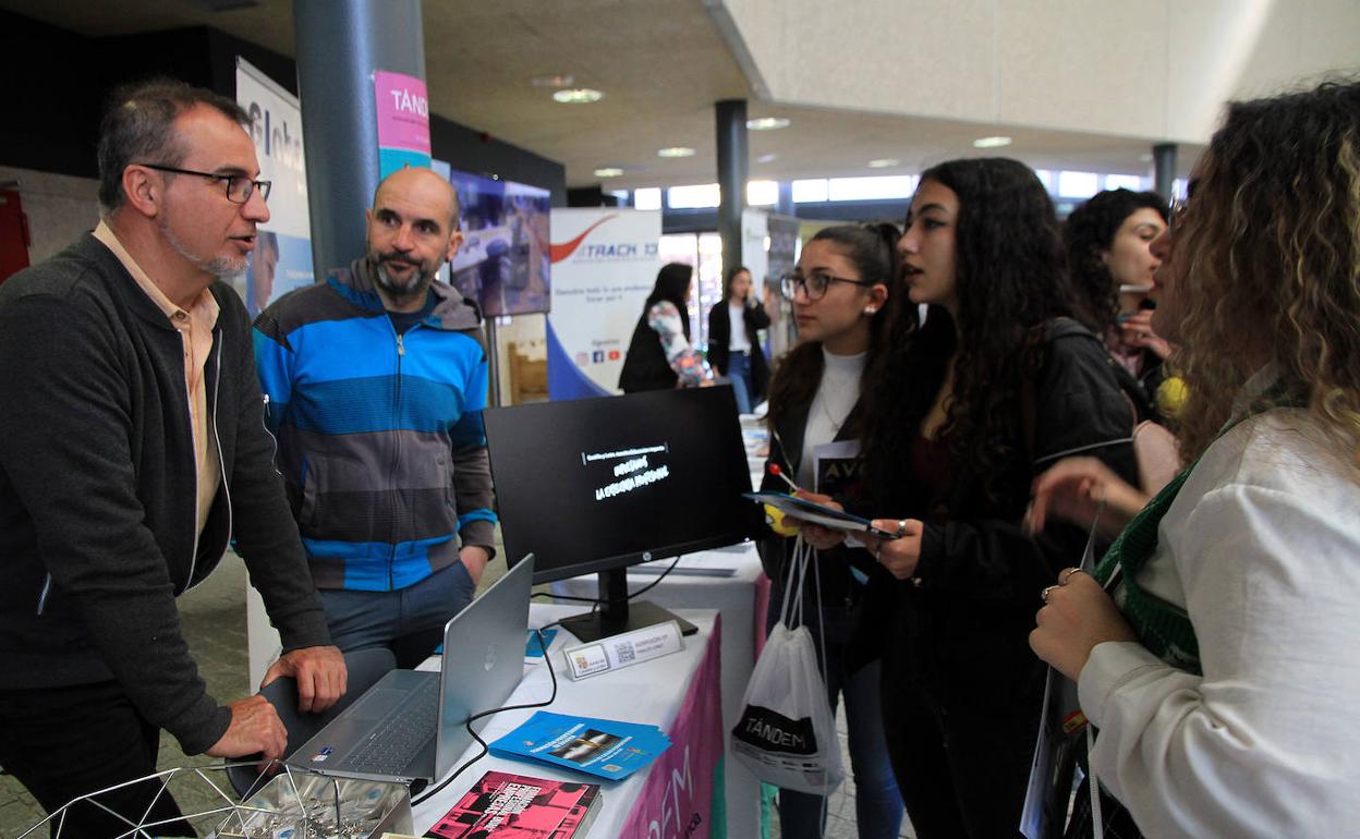 Feria de empleo 'Tándem', celebrada este viernes en Segovia.