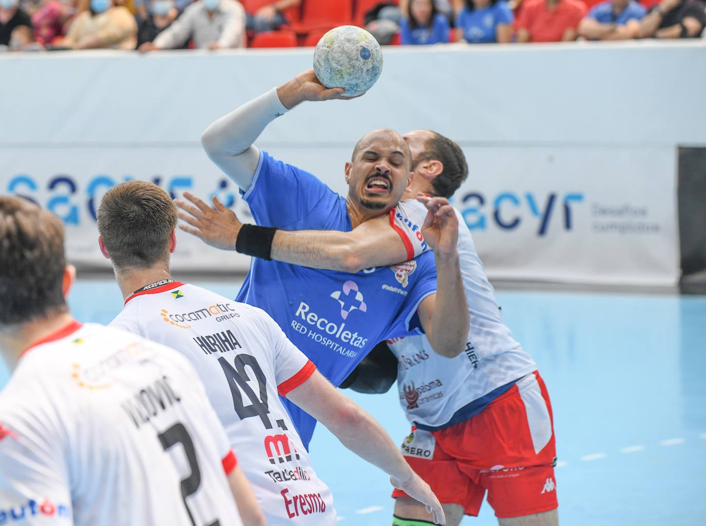 Fotos: Recoletas 28-28 Balonmano Nava (2/2)