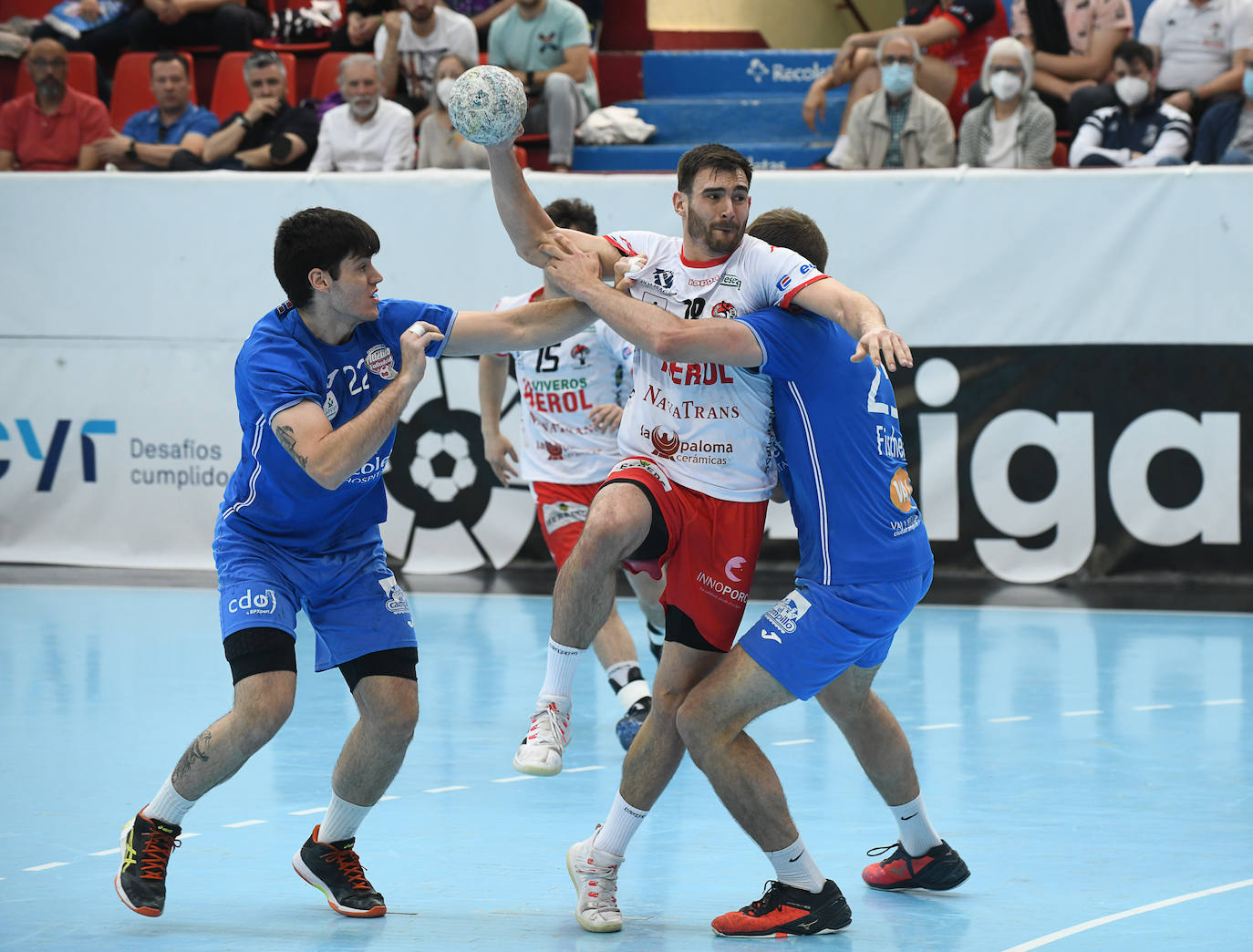 Fotos: Recoletas 28-28 Balonmano Nava (2/2)