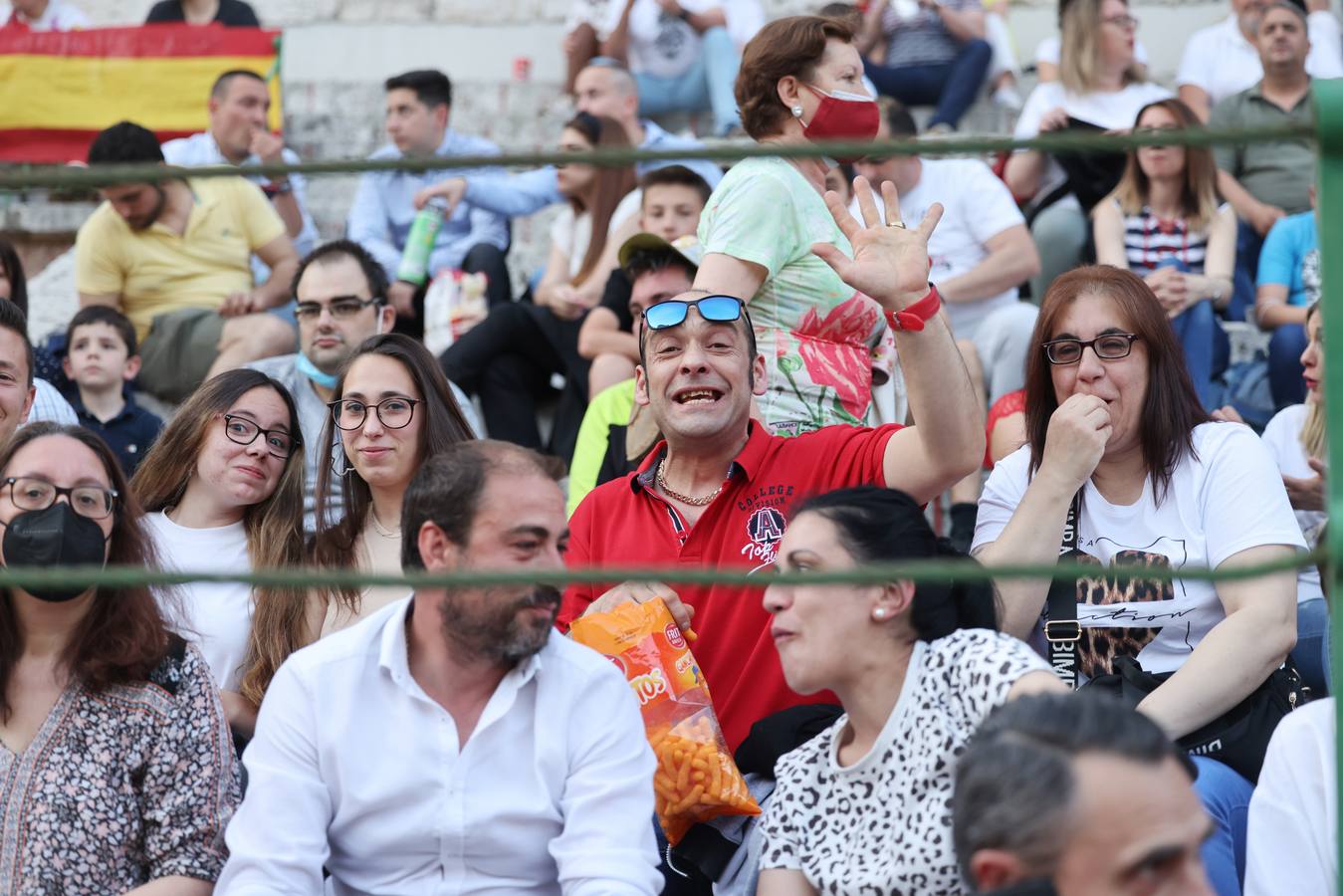 Fotos: Ambiente en la plaza de toros de Valladolid durante el concurso de cortes