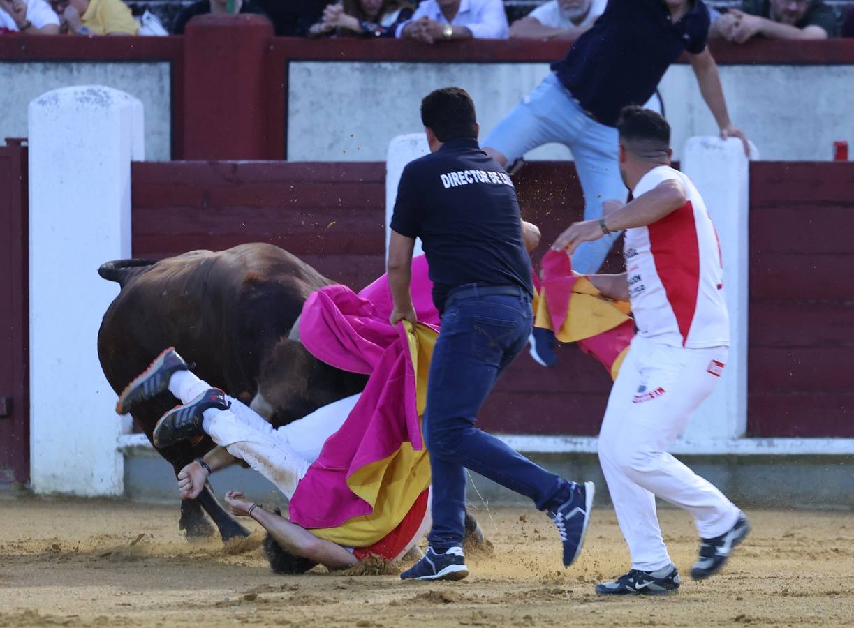Fotos: Los cortes vuelven a la plaza de toros de Valladolid (1/2)