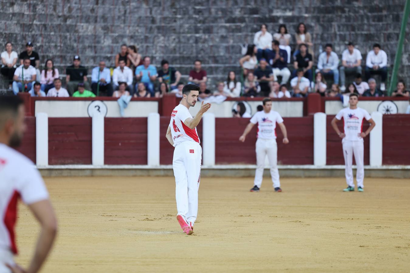 Fotos: Los cortes vuelven a la plaza de toros de Valladolid (1/2)