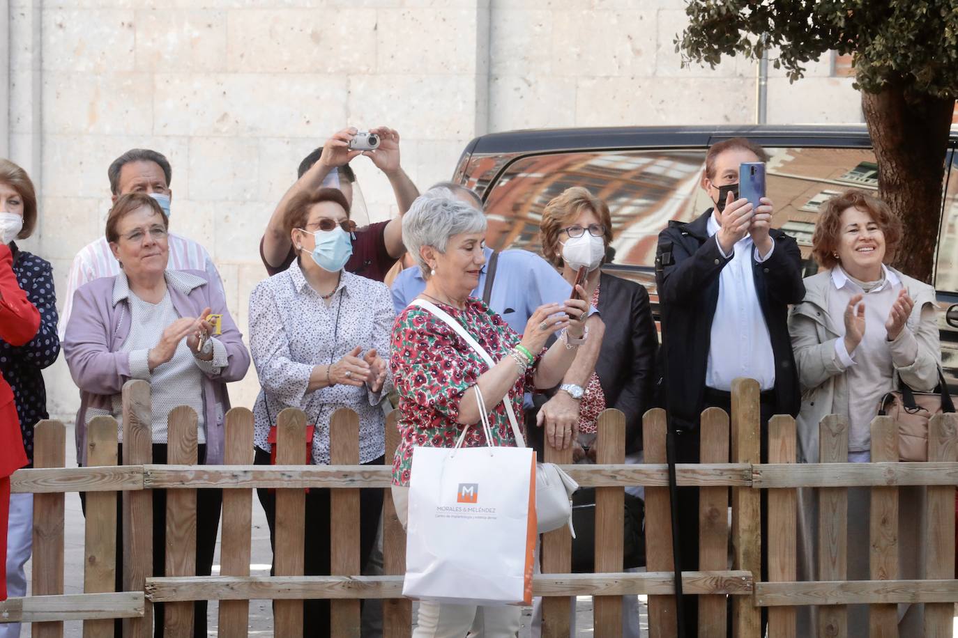 Fotos: Procesión y ofrenda floral a San Pedro Regalado en Valladolid